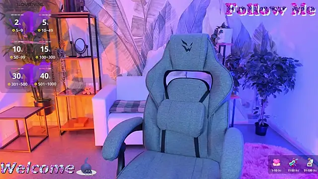 GrayceWild online show from 09/30/25, 02:33