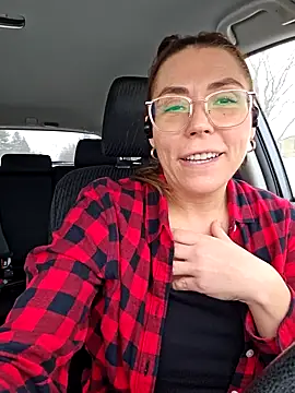 Snapshot of Ellie-L-Elizabeth chatting on 02/18/25, 08:36 Ellie-L-Elizabeth online show from 02/18/25, 08:36