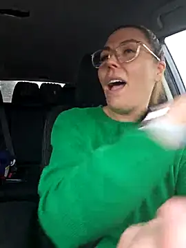 Snapshot of Ellie-L-Elizabeth chatting on 03/16/25, 02:11 Ellie-L-Elizabeth online show from 03/16/25, 02:11