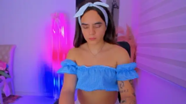 alask pears0 online show from 11/27/25, 02:19