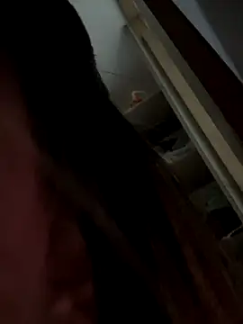 Snapshot of lunablossom_ chatting on 11/13/25, 01:26 lunablossom online show from 11/13/25, 01:26