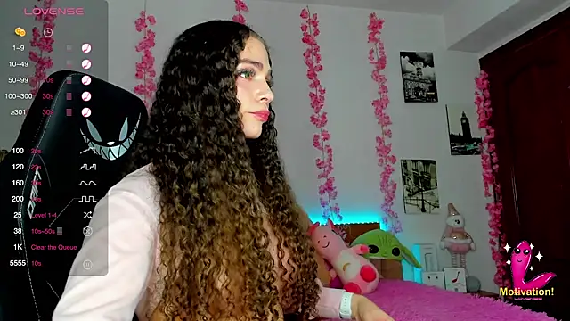 Snapshot of gabrielatafur_ chatting on 12/07/24, 01:58 gabrielatafur online show from 12/07/24, 01:58