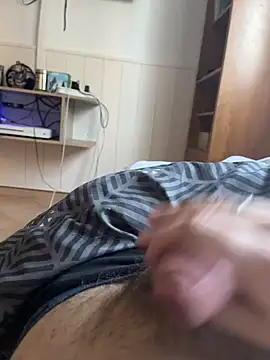 RenaudS-02 online show from 02/02/25, 08:24