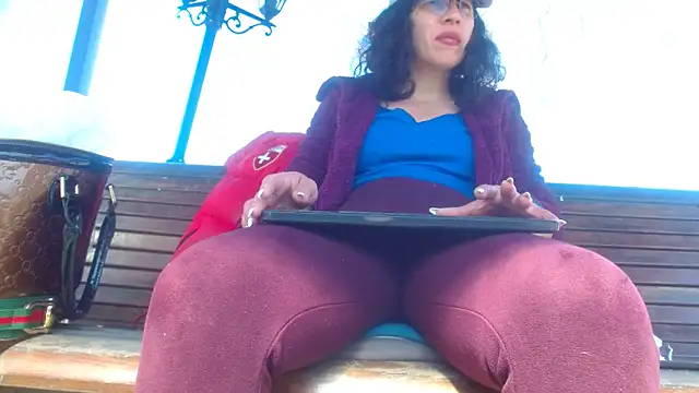 SquirtyMellissaLabia online show from 03/06/25, 10:41