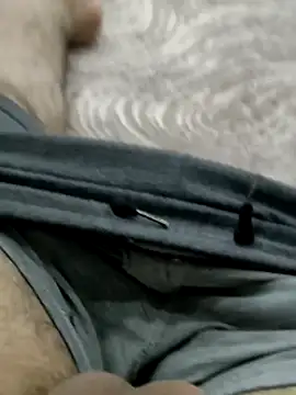 Snapshot of Siyahinci72 chatting on 09/29/25, 06:13 Siyahinci72 online show from 09/29/25, 06:13