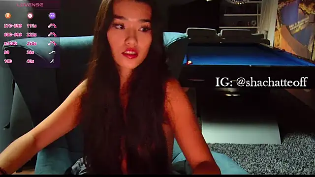 Snapshot of shachatteof chatting on 10/11/25, 08:46 shachatteof online show from 10/11/25, 08:46