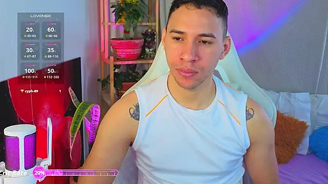 Snapshot of petter_coleman_ chatting on 10/08/25, 03:31 petter coleman online show from 10/08/25, 03:31