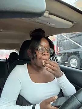 ChocolateBuns101 online show from 12/28/24, 09:19