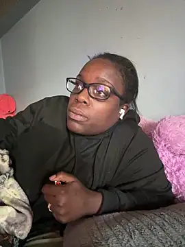 ChocolateBuns101 online show from 01/10/25, 02:45