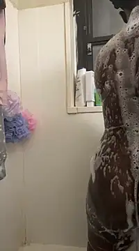 ChocolateBuns101 online show from 01/15/25, 02:06