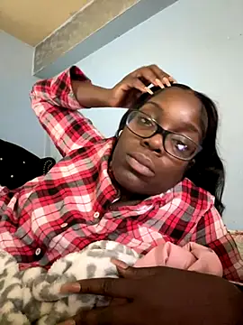 ChocolateBuns101 online show from 11/12/25, 01:55