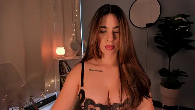 LiaPearce online show from 10/07/25, 12:24