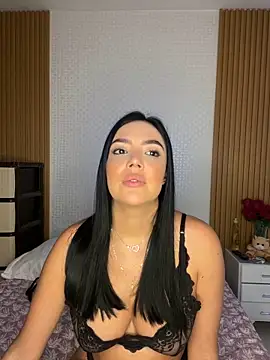 brianna 196 online show from 01/29/25, 08:04