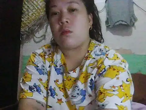 hotsexylyn online show from 10/24/25, 07:16