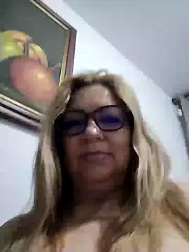 Snapshot of gisela27 chatting on 03/03/25, 02:26 gisela27 online show from 03/03/25, 02:26