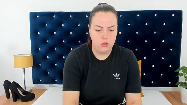 EvaLick online show from 10/28/25, 06:39