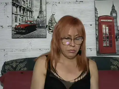 Snapshot of divahot08 chatting on 02/20/25, 11:10 divahot08 online show from 02/20/25, 11:10
