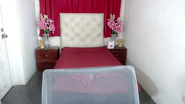 xSexynineDollx online show from 02/02/25, 11:51