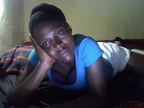 cute-shamza online show from 10/25/25, 04:35