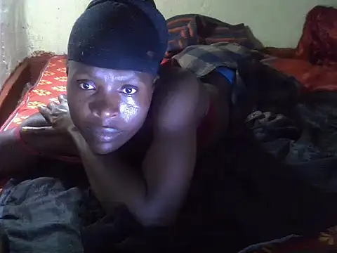 cute-shamza online show from 10/26/25, 05:08