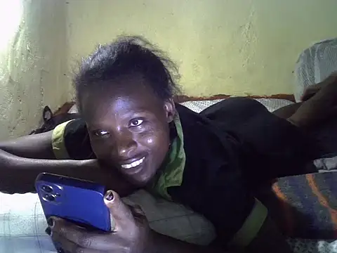 cute-shamza online show from 11/17/25, 05:30