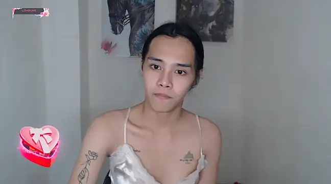 Snapshot of shecutie69 chatting on 12/16/24, 11:39 shecutie69 online show from 12/16/24, 11:39