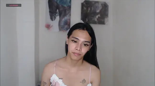 Snapshot of shecutie69 chatting on 12/20/24, 04:57 shecutie69 online show from 12/20/24, 04:57