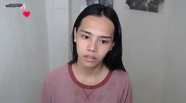 Snapshot of shecutie69 chatting on 01/14/25, 03:22 shecutie69 online show from 01/14/25, 03:22