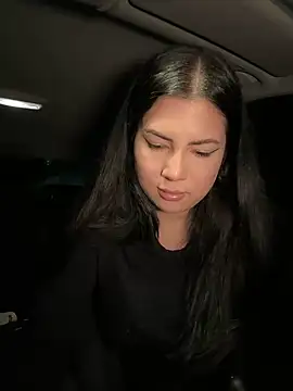 clairewntr online show from 12/25/24, 11:31