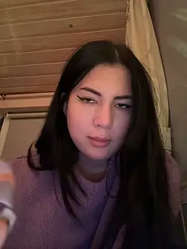 clairewntr online show from 01/01/25, 10:03