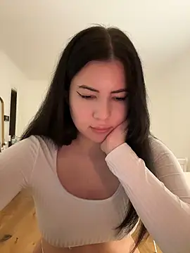 clairewntr online show from 01/15/25, 08:05