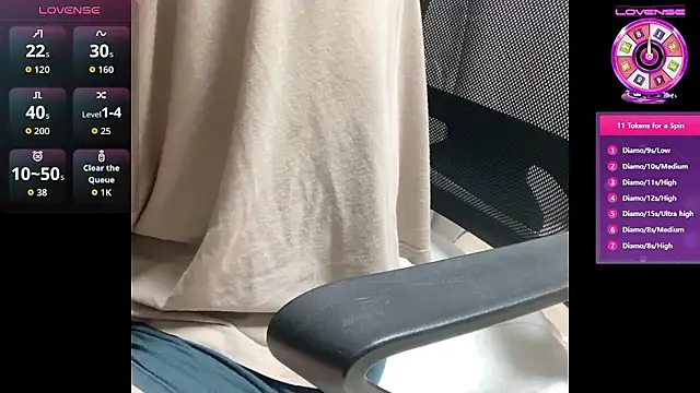 EricJohn1115 online show from 09/17/25, 09:11