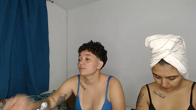 Snapshot of kathy_luisa chatting on 10/01/25, 01:11 kathy luisa online show from 10/01/25, 01:11