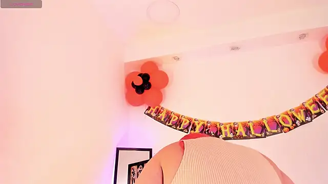 SophieRossi online show from 10/14/25, 01:23