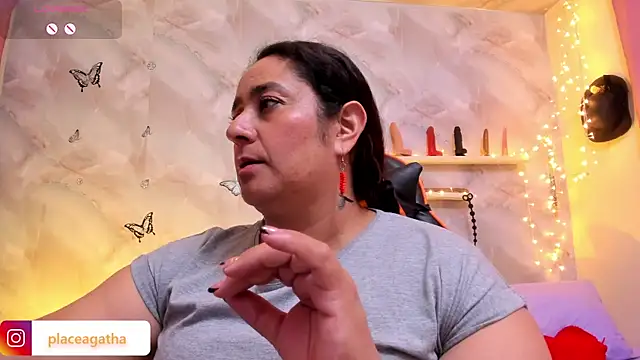 agathaxxx-69 online show from 11/20/25, 06:40