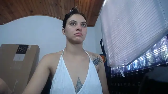 mariecam420 online show from 10/15/25, 02:39