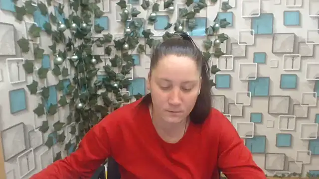 JosieJun  online show from 02/06/25, 12:11