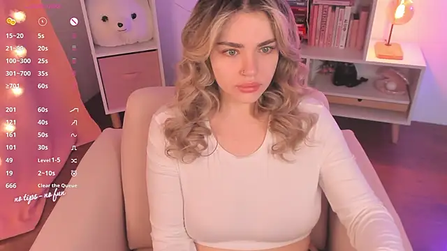 Snapshot of pussy-kattt chatting on 01/26/25, 05:45 pussy-kattt online show from 01/26/25, 05:45