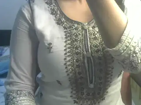 Snapshot of SiaraSiyA chatting on 02/26/25, 06:54 SiaraSiyA online show from 02/26/25, 06:54