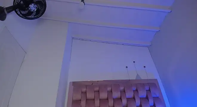 Snapshot of swt-booty chatting on 12/27/24, 05:59 swt-booty online show from 12/27/24, 05:59