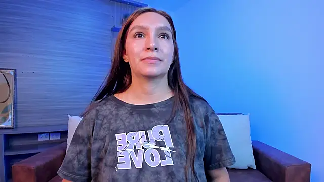 miataylorr1 online show from 02/18/25, 12:06