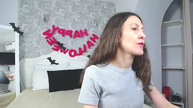 Snapshot of Mistress_Pamela chatting on 10/25/25, 10:23 Mistress Pamela online show from 10/25/25, 10:23