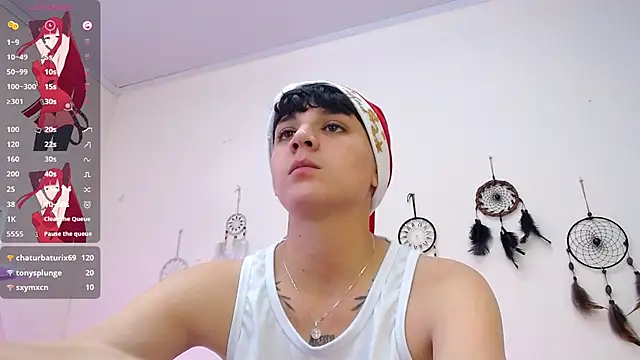 Snapshot of bad_giirl_ chatting on 12/10/24, 06:49 bad giirl online show from 12/10/24, 06:49