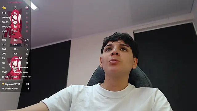 Snapshot of bad_giirl_ chatting on 12/26/24, 07:49 bad giirl online show from 12/26/24, 07:49