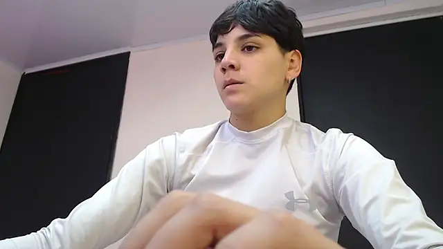 Snapshot of bad_giirl_ chatting on 02/11/25, 07:05 bad giirl online show from 02/11/25, 07:05