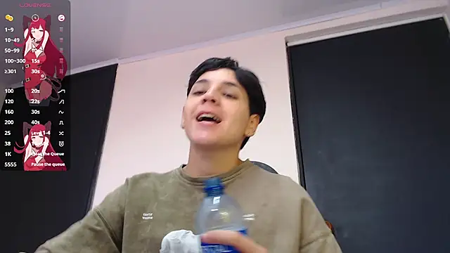 Snapshot of bad_giirl_ chatting on 02/25/25, 06:09 bad giirl online show from 02/25/25, 06:09