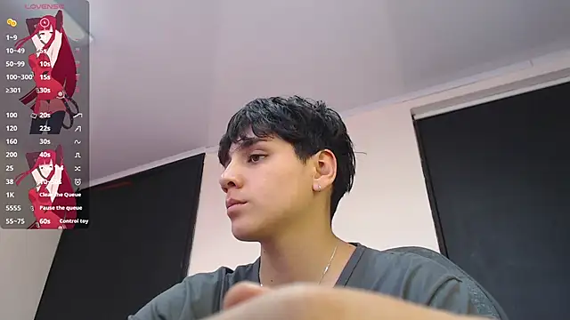 Snapshot of bad_giirl_ chatting on 02/27/25, 07:04 bad giirl online show from 02/27/25, 07:04