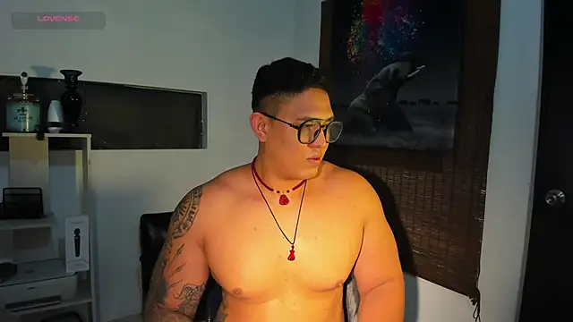 Snapshot of Colton_Massif chatting on 01/10/25, 10:39 Colton Massif online show from 01/10/25, 10:39