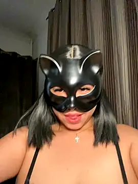 Snapshot of nenalayla chatting on 09/23/25, 02:42 nenalayla online show from 09/23/25, 02:42