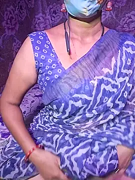 XBHUUME online show from 10/04/25, 05:00